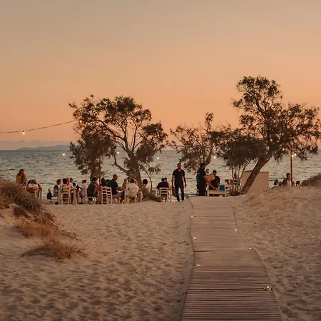 דירה Almiriki Naxos Beachside Living