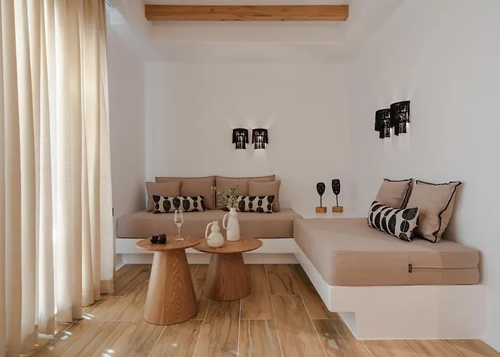 Almiriki Naxos Beachside Living Πλάκα
