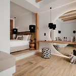 Daire Almiriki Naxos Beachside Living Pláka