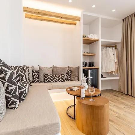 Daire Almiriki Naxos Beachside Living Pláka