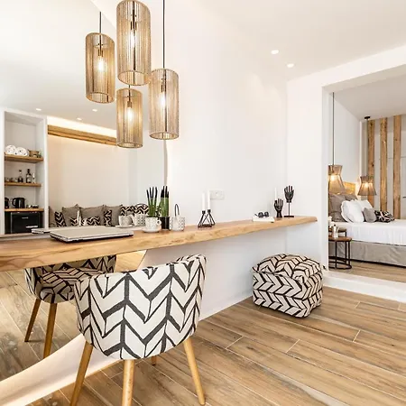 דירה Almiriki Naxos Beachside Living Pláka