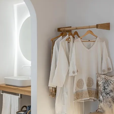 Almiriki Naxos Beachside Living Lejlighed *
