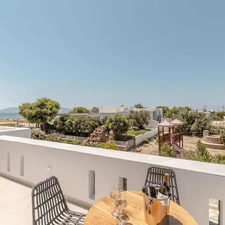 아파트 Almiriki Naxos Beachside Living