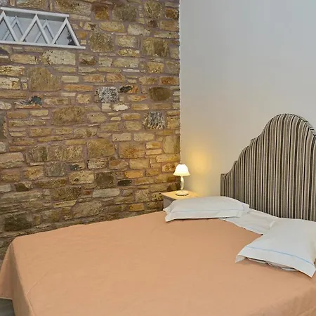 Almiriki Naxos Beachside Living Apartment