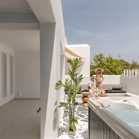 Almiriki Naxos Beachside Living *