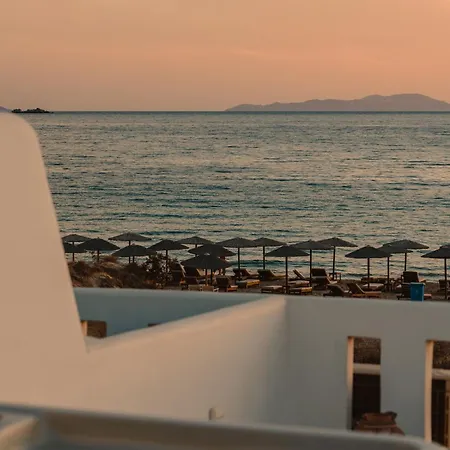 Daire Almiriki Naxos Beachside Living Pláka