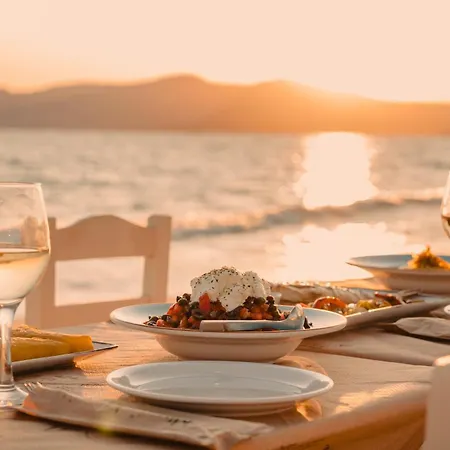 Almiriki Naxos Beachside Living Apartment *