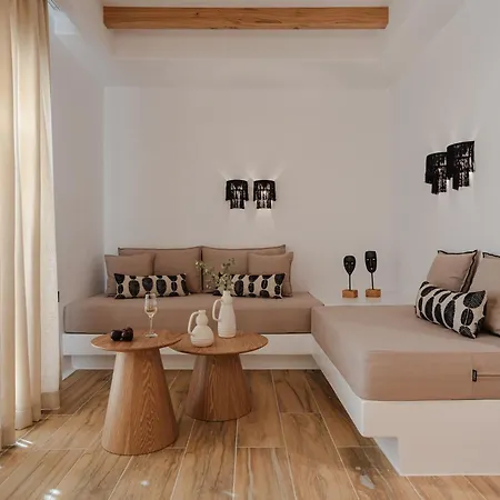 Almiriki Naxos Beachside Living Pláka