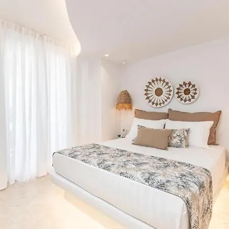 Almiriki Naxos Beachside Living דירה