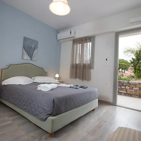 Almiriki Naxos Beachside Living * Pláka