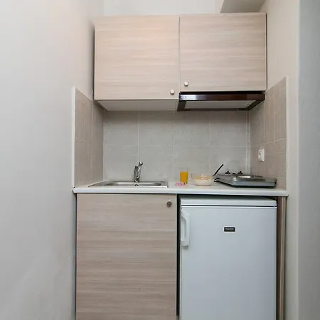 Almiriki Naxos Beachside Living Apartment Plaka (Naxos)